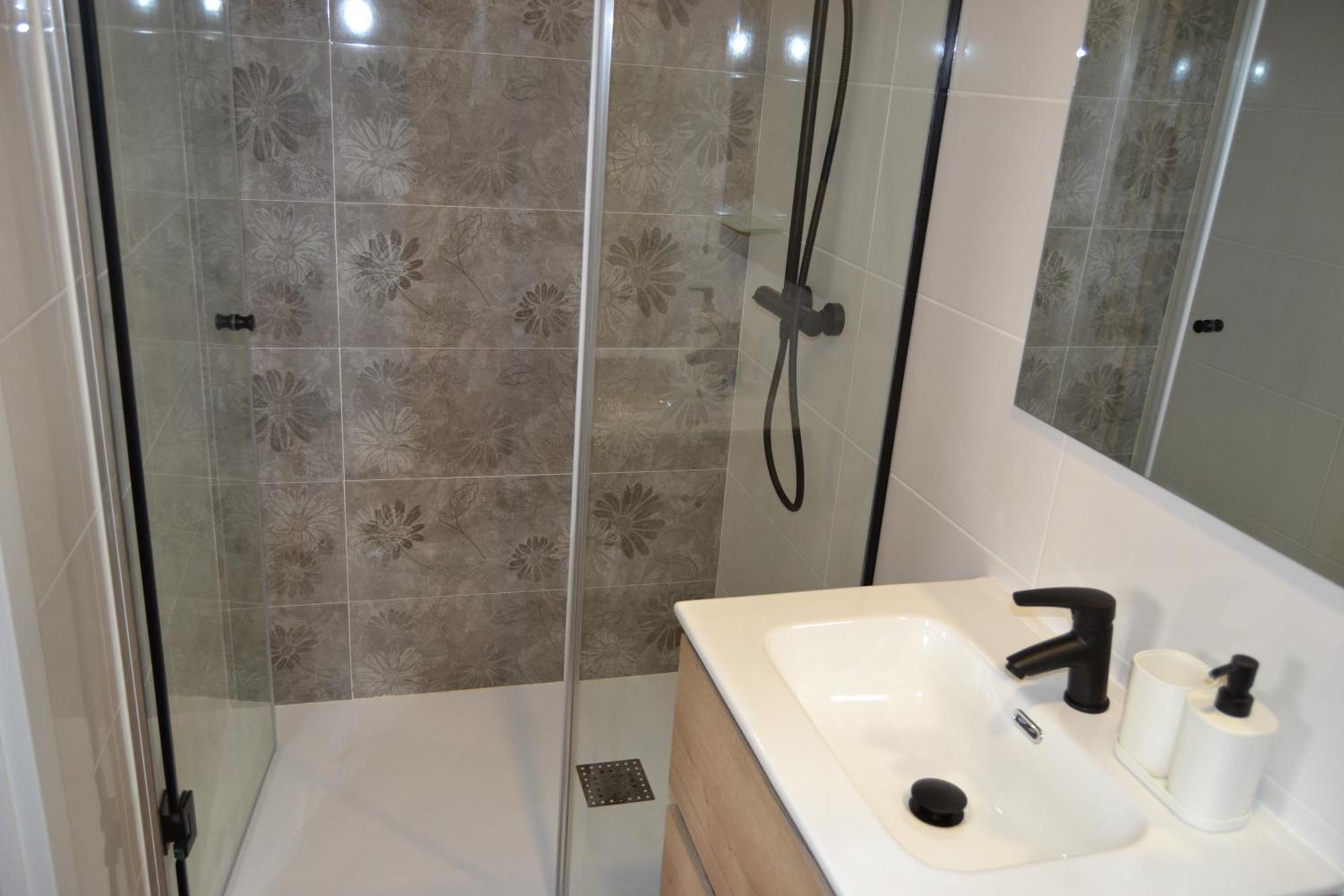 Greco 8 Hotel Sarria Ngoại thất bức ảnh